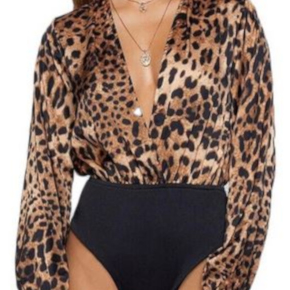 Women's Edgy Leopard Plunging Long Sleeve Bodysuit - Picture 6 of 6